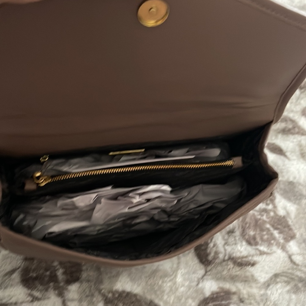 Steve Madden Taupe Bag - Picture 4 of 5